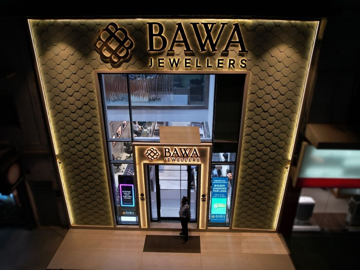 Bawa Jewellers Offers The Jewellery Shopping Experience Of Your Dreams.