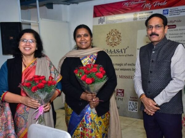 VIRAASAT, Celebrating 75 handwoven Saris of India,  MySariMyPride, Exclusive Handloom Sari Exhibition at National Centre for Heritage Textiles, Handloom Haat Janpath, New Delhi